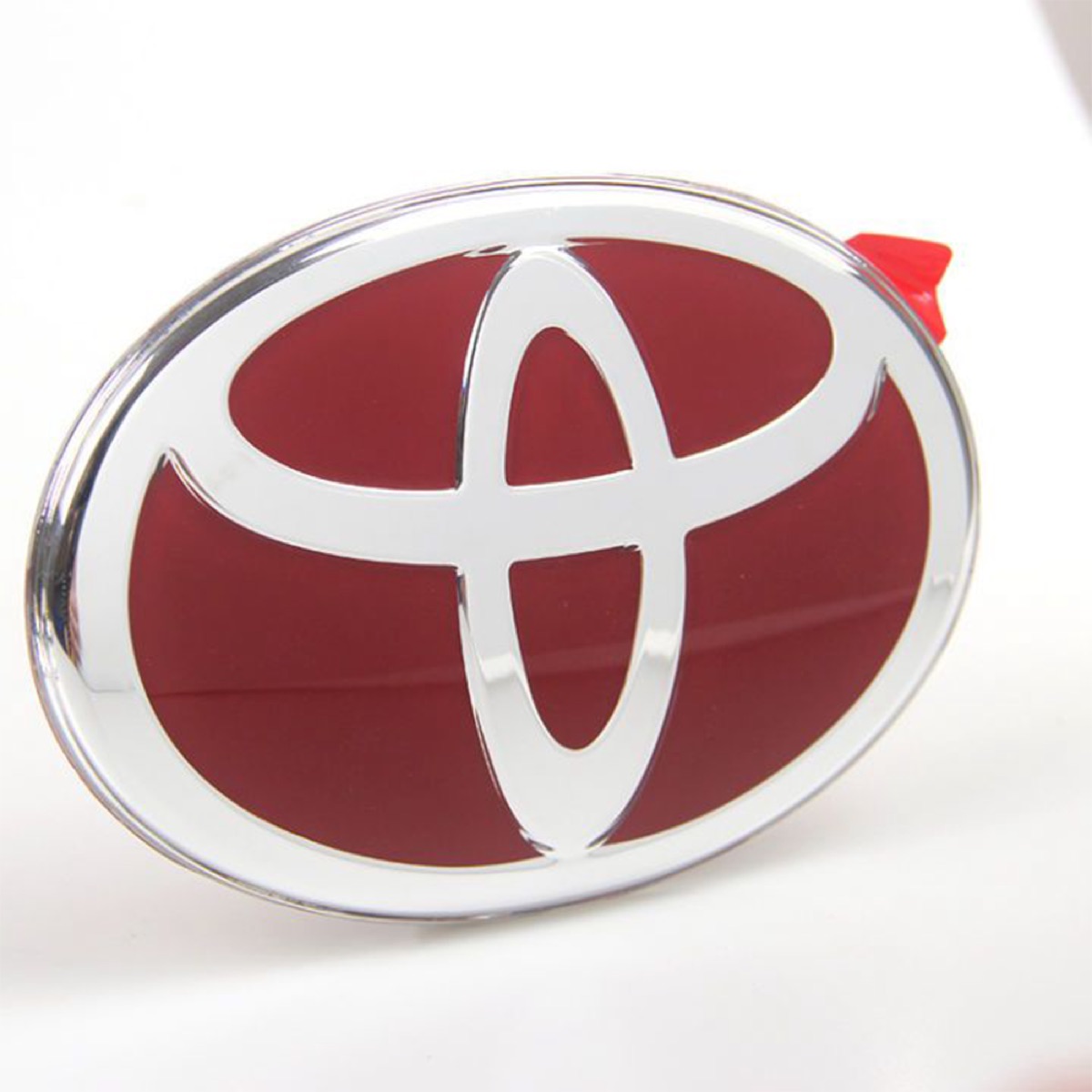 Toyota Bonnet Grill Logo